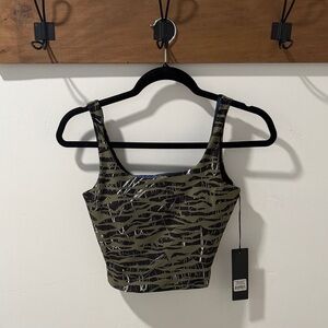 Wear it to Heart Performance Top